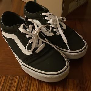 Black vans size 8